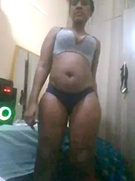 Creamymom4 online show from 15, 7, 2026