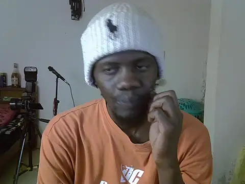 Snapshot of Thee_Biggest chatting on 9, 6, 2026 Thee Biggest online show from 9, 6, 2026