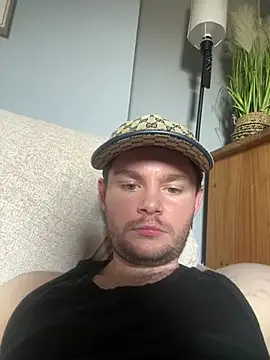 Snapshot of Ronnie153 chatting on 25, 6, 2026 Ronnie153 online show from 25, 6, 2026
