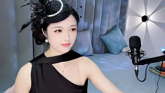 Momo-Wow online show from 25, 6, 2026