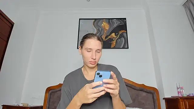 SofiClimbing online show from 19, 11, 2025