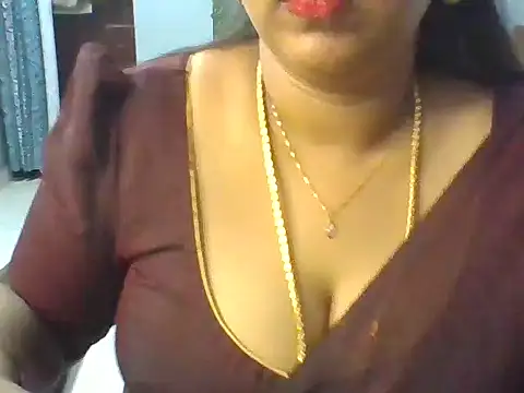 Snapshot of Tamil_hot_Meenu chatting on 11, 7, 2026 Tamil hot Meenu online show from 11, 7, 2026