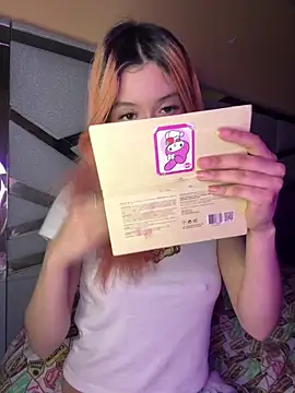 Nana-Komatsu online show from 29, 6, 2026