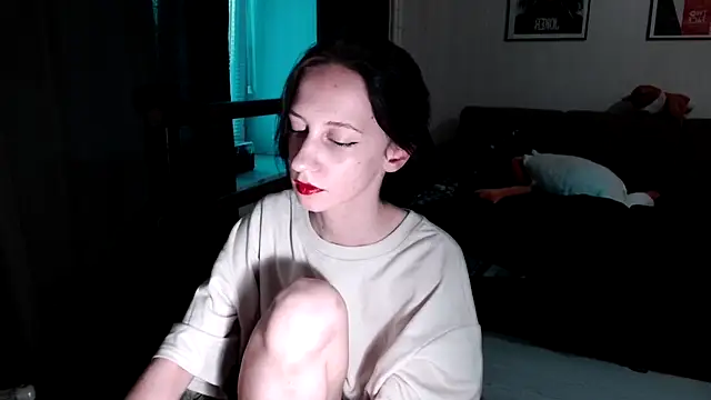 secrettt poison online show from 17, 7, 2026