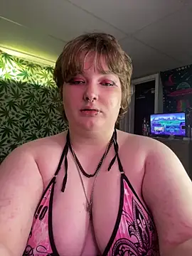 Snapshot of MollyStonez4200 chatting on 5, 6, 2026 MollyStonez4200 online show from 5, 6, 2026