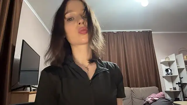 Snapshot of mivique chatting on 14, 6, 2026 mivique online show from 14, 6, 2026