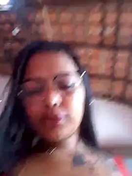 Snapshot of Silmara21 chatting on 18, 6, 2026 Silmara21 online show from 18, 6, 2026