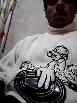 Snapshot of mecha1212 chatting on 2, 6, 2026 mecha1212 online show from 2, 6, 2026