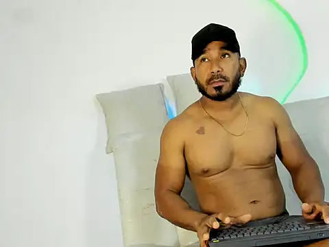 LeoCarter  online show from 4, 6, 2026