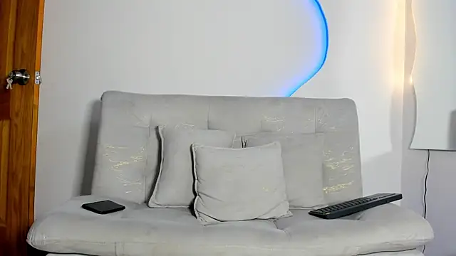 LeoCarter  online show from 8, 7, 2026