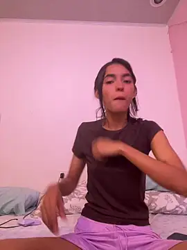 mia honeyy  online show from 2, 6, 2026