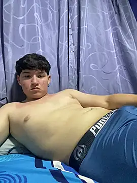 Snapshot of cacvz07 chatting on 7, 6, 2026 cacvz07 online show from 7, 6, 2026