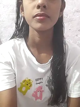 Snapshot of Saloni-Tyagi chatting on 19, 6, 2026 Saloni-Tyagi online show from 19, 6, 2026