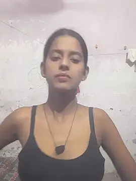 Snapshot of Saloni-Tyagi chatting on 25, 6, 2026 Saloni-Tyagi online show from 25, 6, 2026