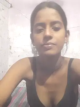 Snapshot of Saloni-Tyagi chatting on 3, 8, 2026 Saloni-Tyagi online show from 3, 8, 2026