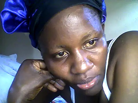 Snapshot of Angelbee_ chatting on 17, 6, 2026 Angelbee online show from 17, 6, 2026