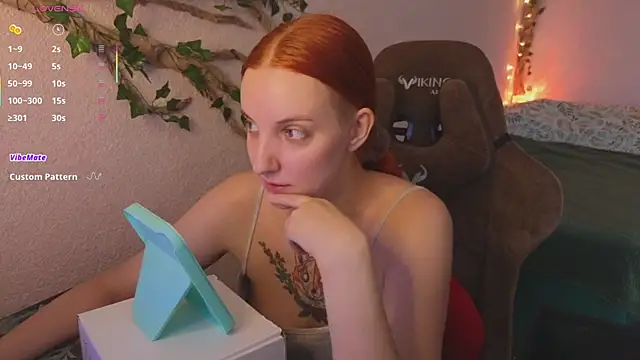 Snapshot of Elfie_Agatha chatting on 21, 7, 2026 Elfie Agatha online show from 21, 7, 2026