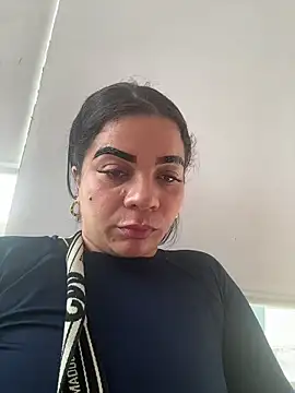 Snapshot of Siri_Luxx chatting on 17, 6, 2026 Siri Luxx online show from 17, 6, 2026