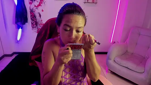 Alice Roosee online show from 29, 6, 2026