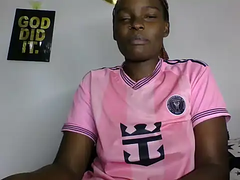 Snapshot of MissElsie21 chatting on 14, 6, 2026 MissElsie21 online show from 14, 6, 2026