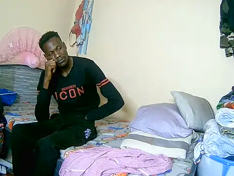 Snapshot of biglongrod12 chatting on 13, 7, 2026 biglongrod12 online show from 13, 7, 2026
