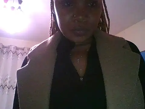 CreamyQueen254 online show from 8, 7, 2026