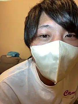 Snapshot of Natsu_x_ chatting on 9, 7, 2026 Natsu x online show from 9, 7, 2026