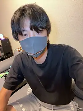 Snapshot of Natsu_x_ chatting on 16, 7, 2026 Natsu x online show from 16, 7, 2026