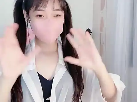Snapshot of BUNNIIE_MIE chatting on 12, 6, 2026 BUNNIIE MIE online show from 12, 6, 2026