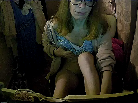 Aphrodity Roxx online show from 31, 7, 2026