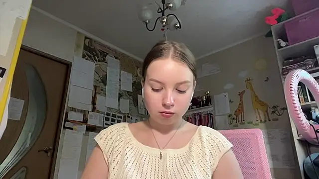 Snapshot of Aileyn chatting on 23, 6, 2026 Aileyn online show from 23, 6, 2026