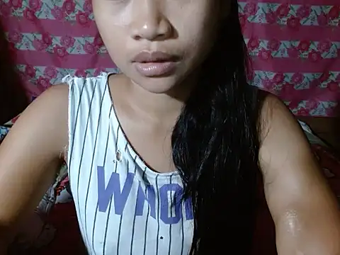 Snapshot of Itsme_Foxy_Shantale chatting on 15, 6, 2026 Itsme Foxy Shantale online show from 15, 6, 2026
