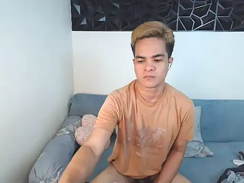 yourmikexxx online show from 1, 7, 2026