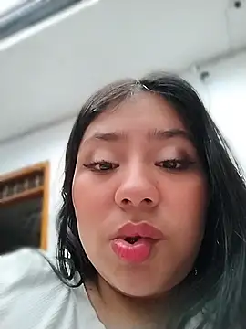 Snapshot of Amber_Herrera chatting on 8, 7, 2026 Amber Herrera online show from 8, 7, 2026