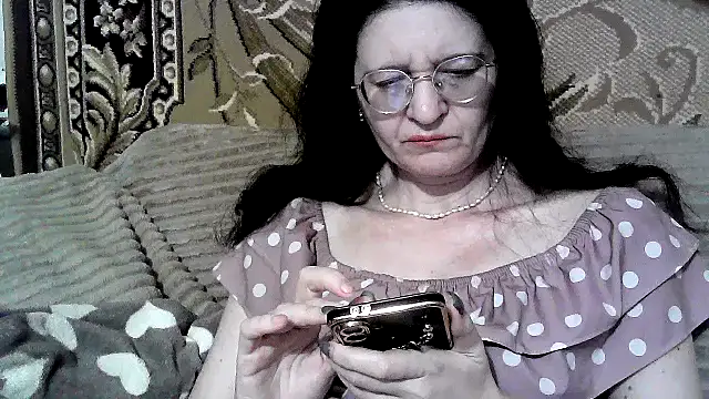 Snapshot of Dear_Annet chatting on 6, 6, 2026 Dear Annet online show from 6, 6, 2026