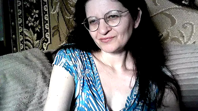Snapshot of Dear_Annet chatting on 7, 7, 2026 Dear Annet online show from 7, 7, 2026