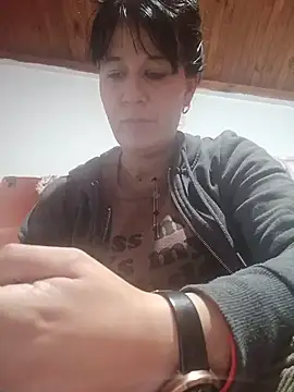 laamarii online show from 5, 6, 2026