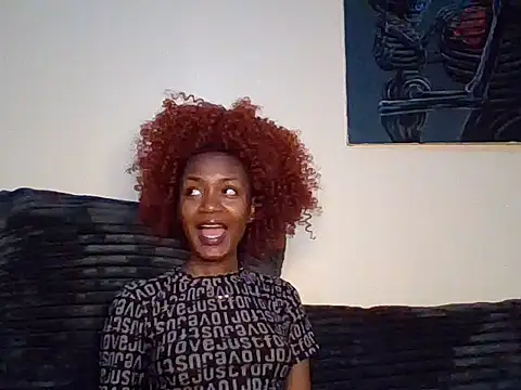 Snapshot of Lill_Miss chatting on 24, 6, 2026 Lill Miss online show from 24, 6, 2026
