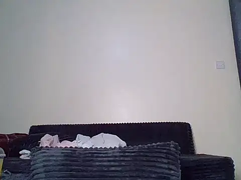 Snapshot of Lill_Miss chatting on 9, 7, 2026 Lill Miss online show from 9, 7, 2026