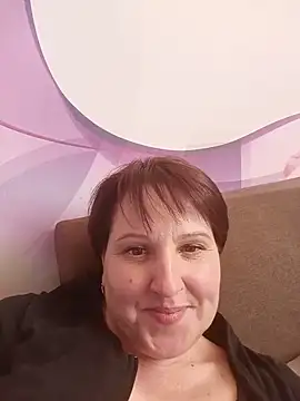 Snapshot of ViolettaLove888 chatting on 6, 7, 2026 ViolettaLove888 online show from 6, 7, 2026