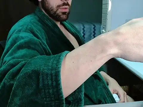 dwonior online show from 12, 6, 2026