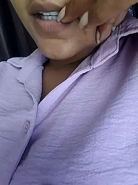 Snapshot of Miss-cutee chatting on 8, 6, 2026 Miss-cutee online show from 8, 6, 2026