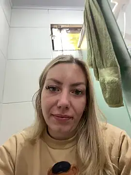 Snapshot of Alana_sc chatting on 7, 6, 2026 Alana sc online show from 7, 6, 2026
