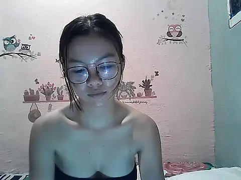 ClassyCrushpinay online show from 13, 6, 2026