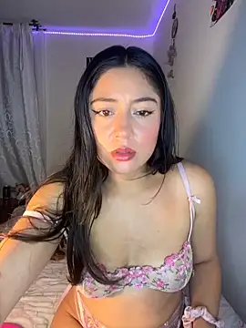 Snapshot of Antonella_Moreau chatting on 23, 7, 2026 Antonella Moreau online show from 23, 7, 2026