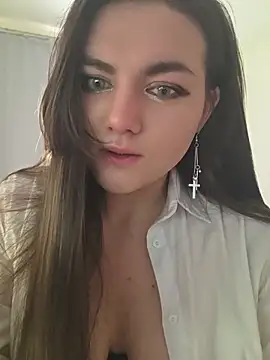 Snapshot of XenaBevy chatting on 16, 7, 2026 XenaBevy online show from 16, 7, 2026