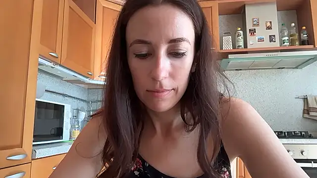 Flamingo Queen online show from 19, 7, 2026