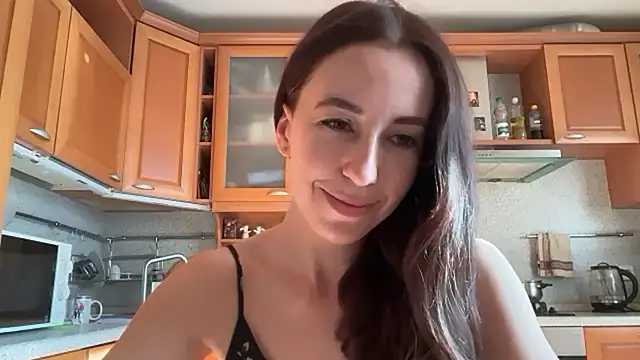 Flamingo Queen online show from 22, 7, 2026