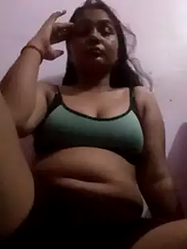 TRISHA0404 online show from 20, 6, 2026