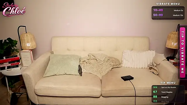 itschloelaurent online show from 7, 7, 2026